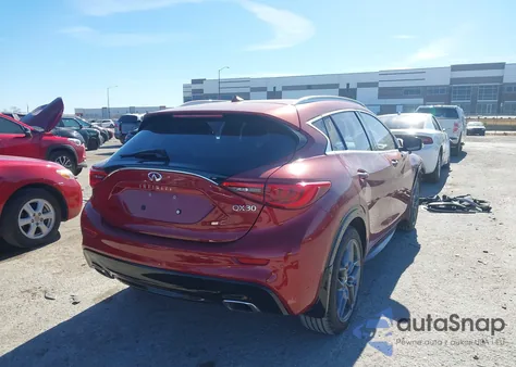 2018 Infiniti Qx30 Premium from USA, damaged, VIN SJKCH5CP4JA049254